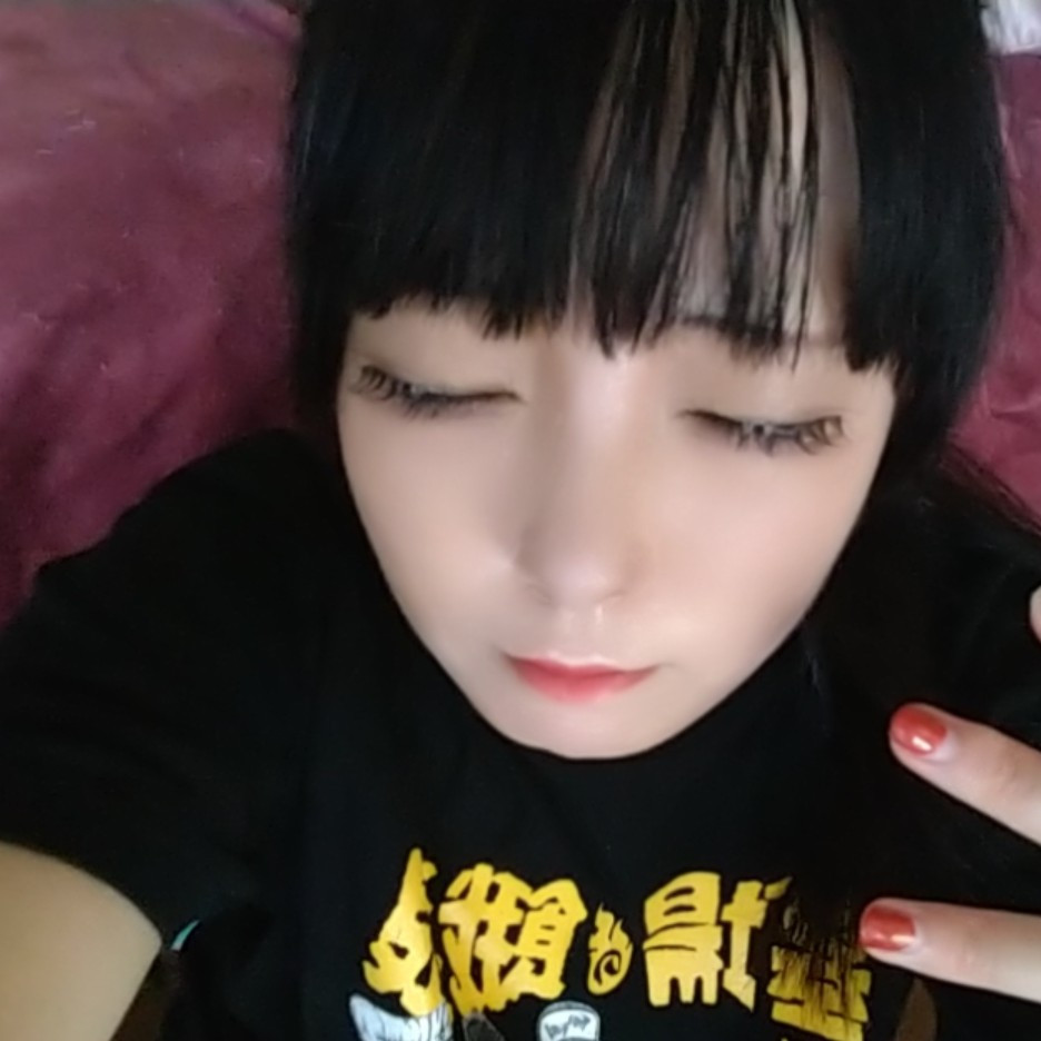 お昼すぎに人生初チャット♪