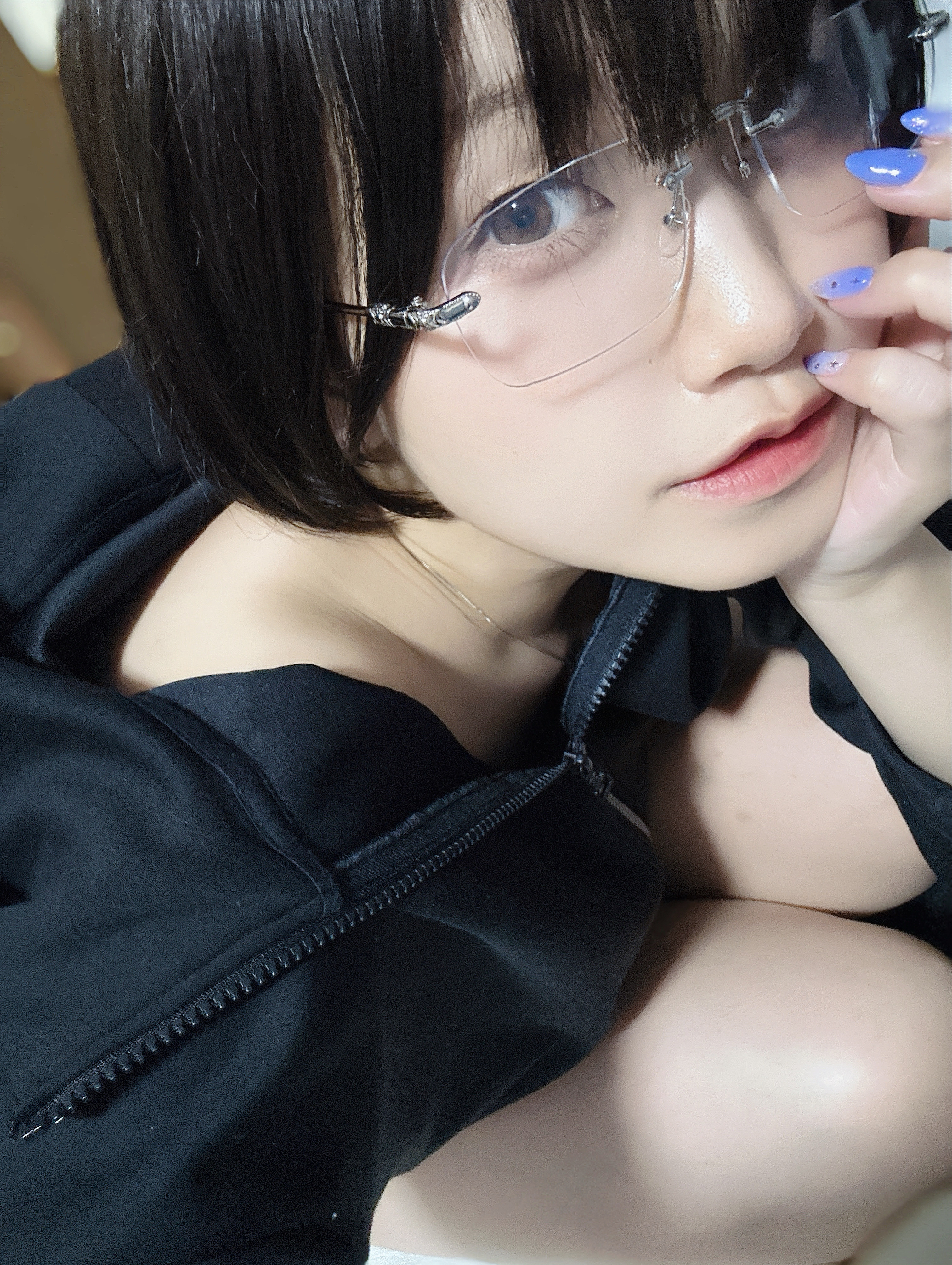 リムレスめがね