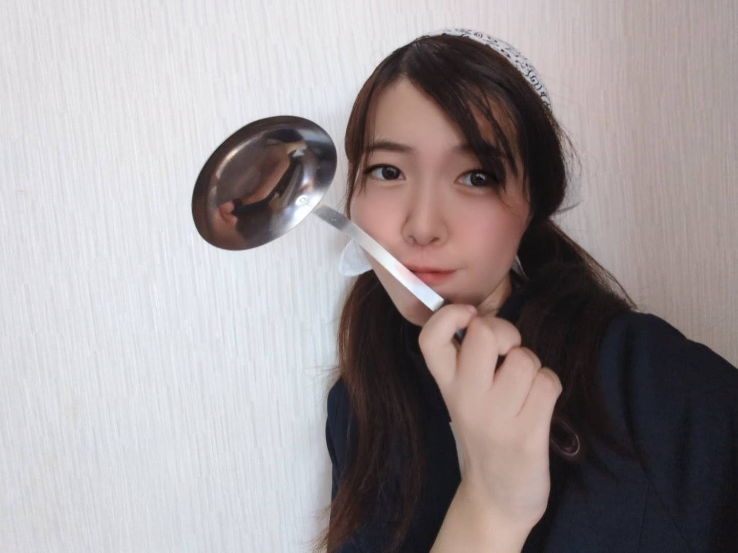 明日配信デビュー！プロフィール新しいです