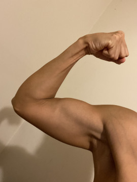 霧島りなちゃんの2025/10/9 (木) 22:00のブログ