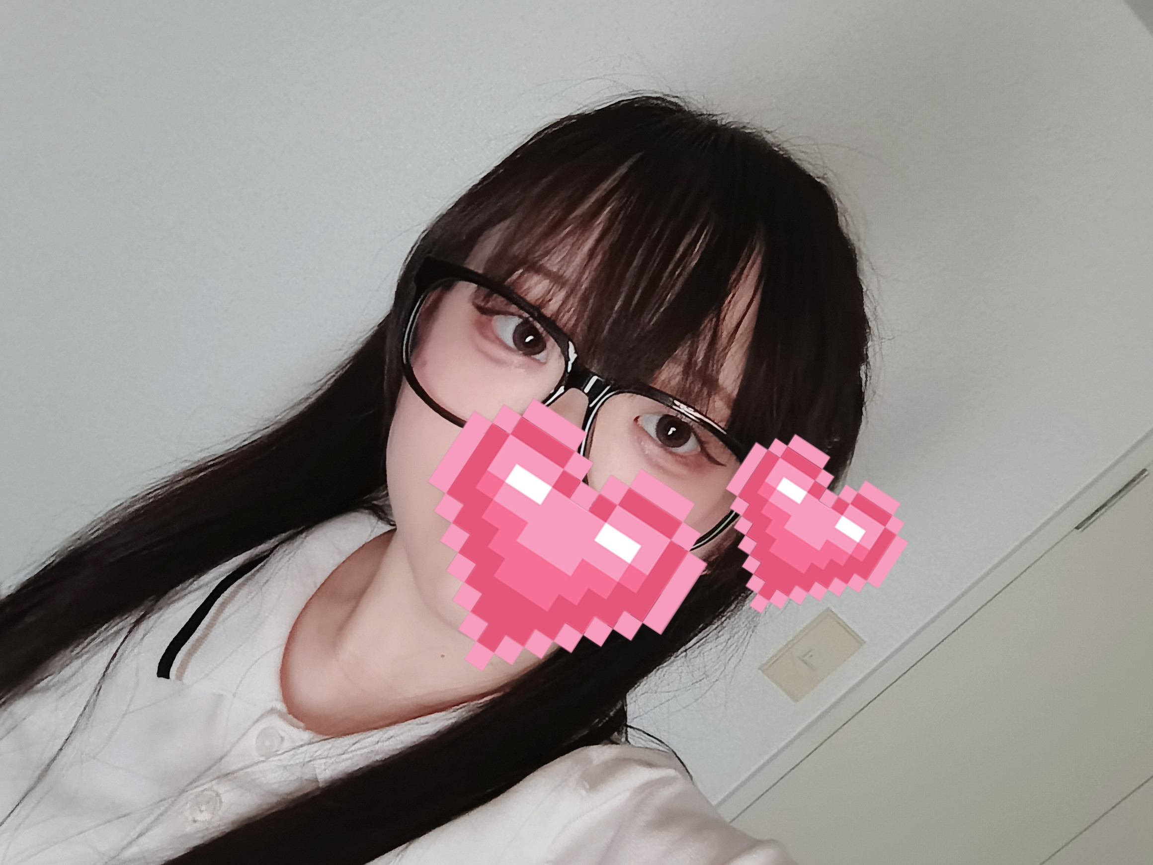 太ブチメガネかけてみた