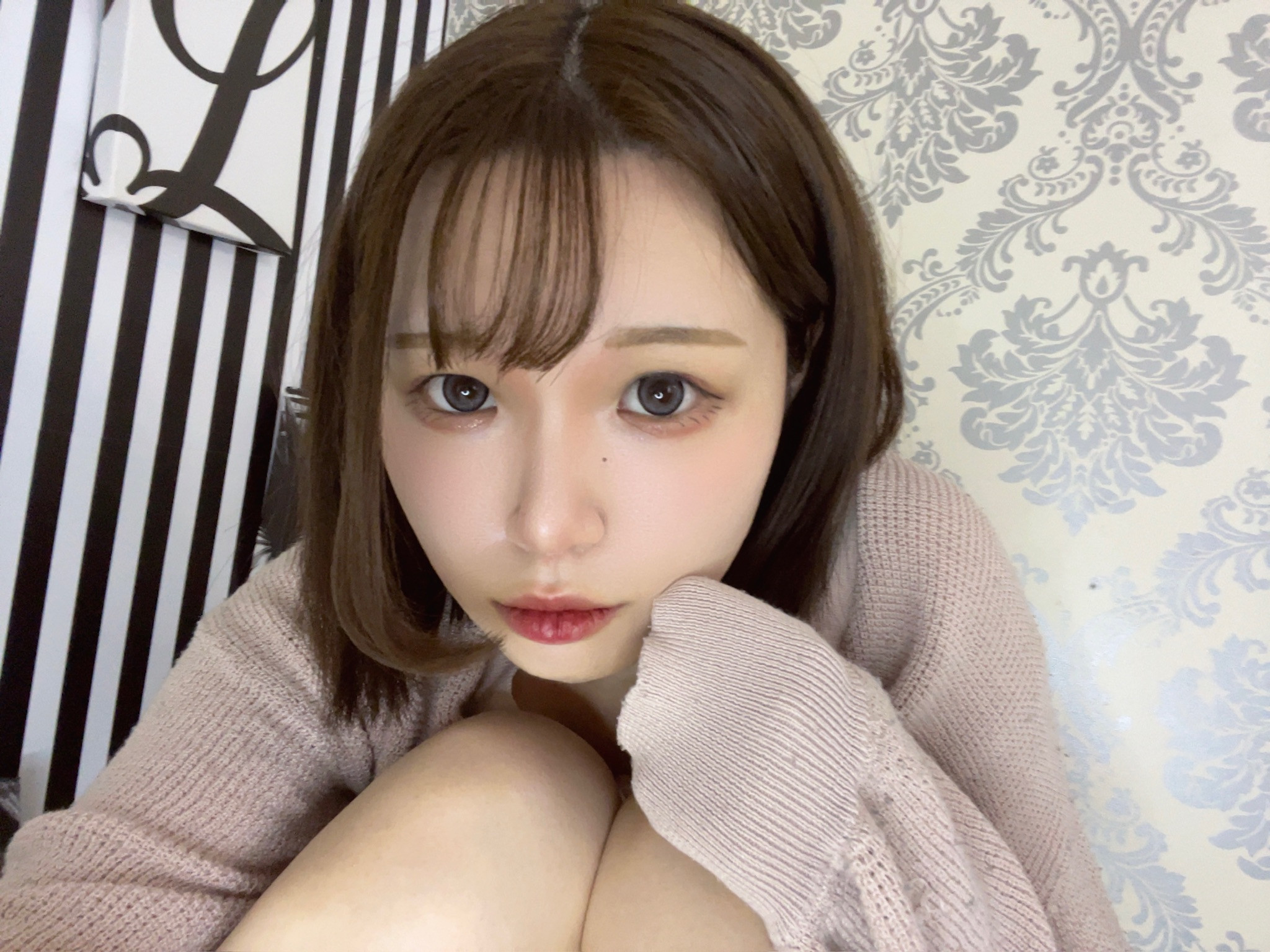 こんにちは(」・ω・)