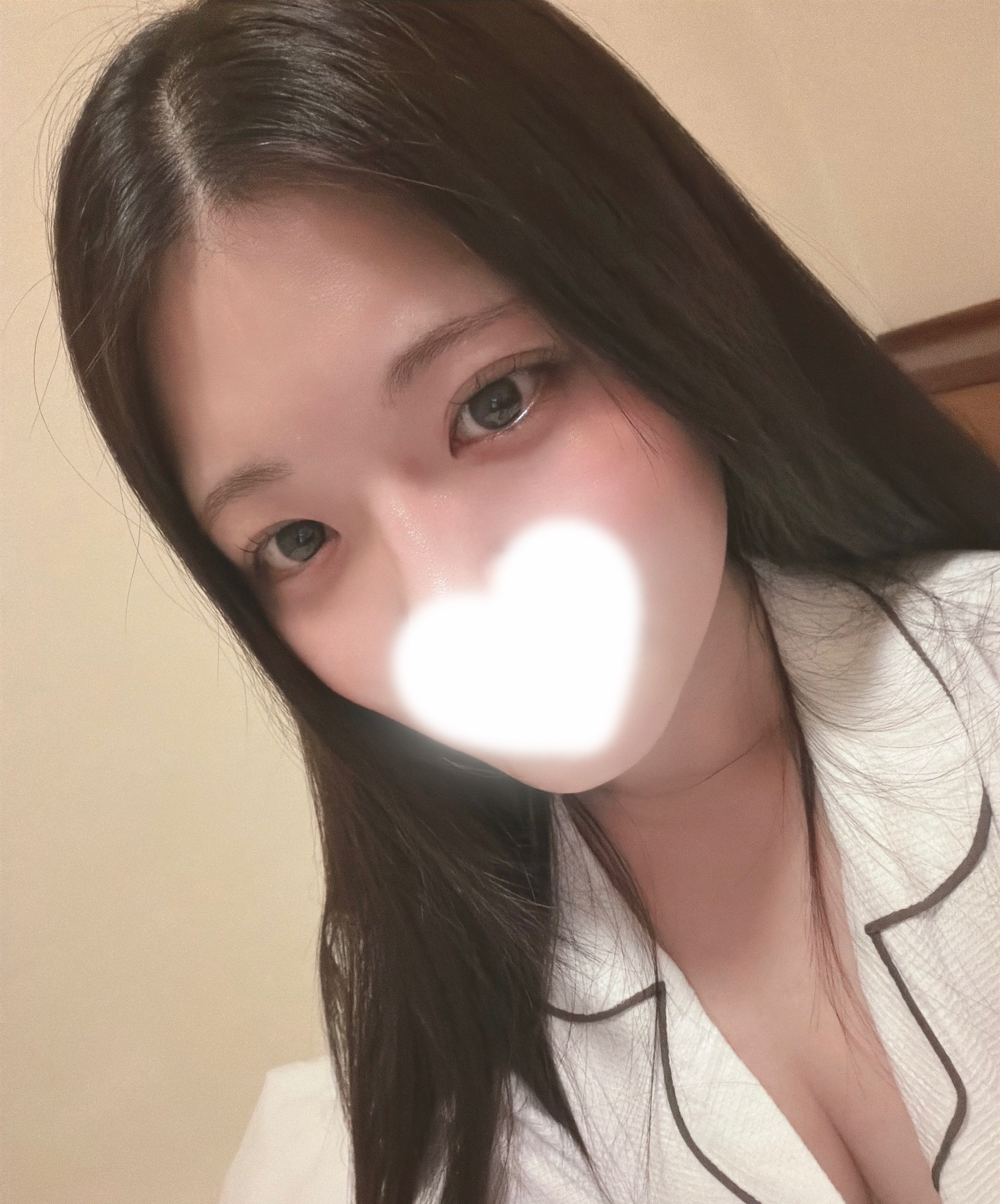 やっとホテル〜?