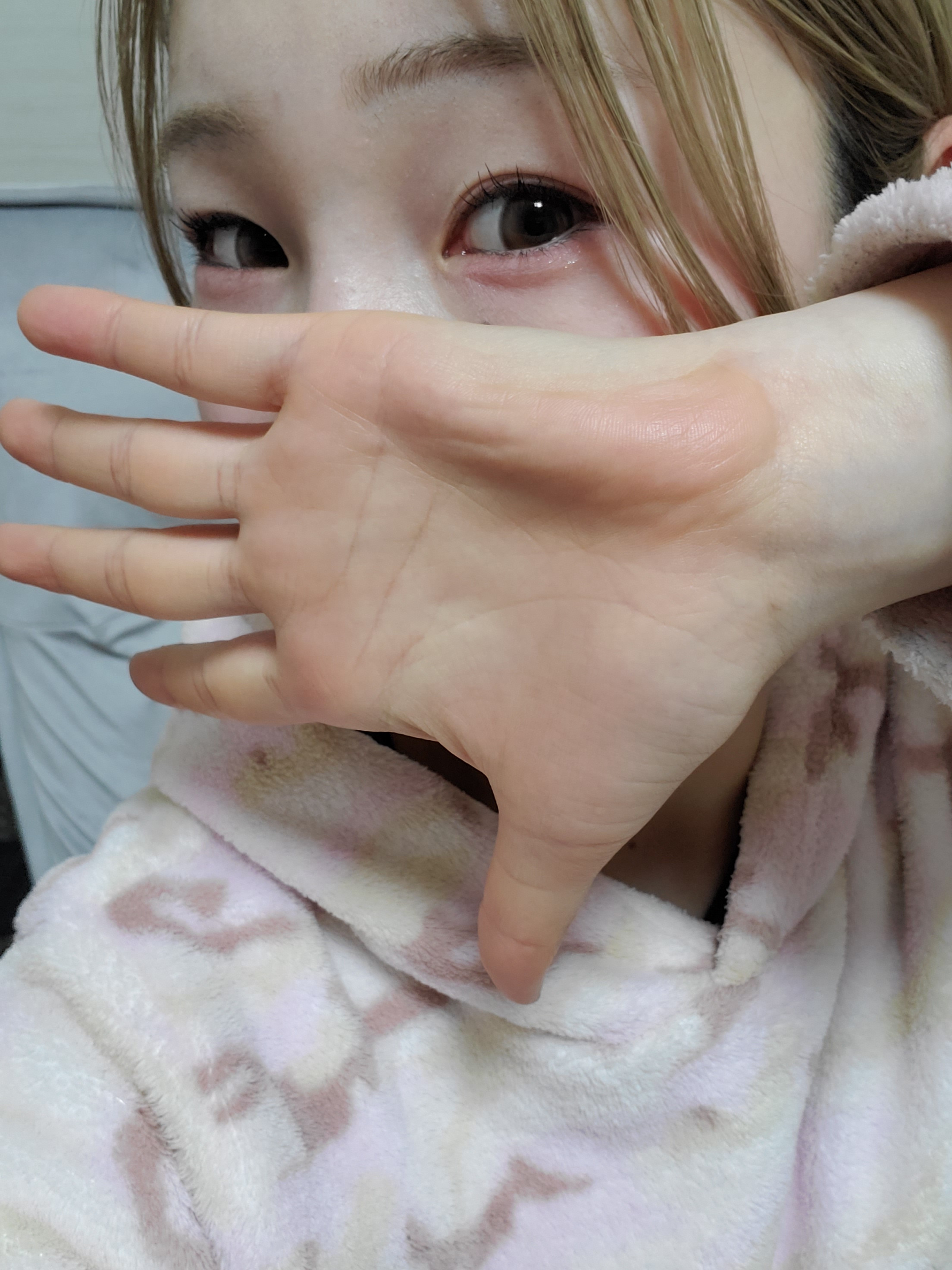 明日のお昼に調子かくにんしてみるー