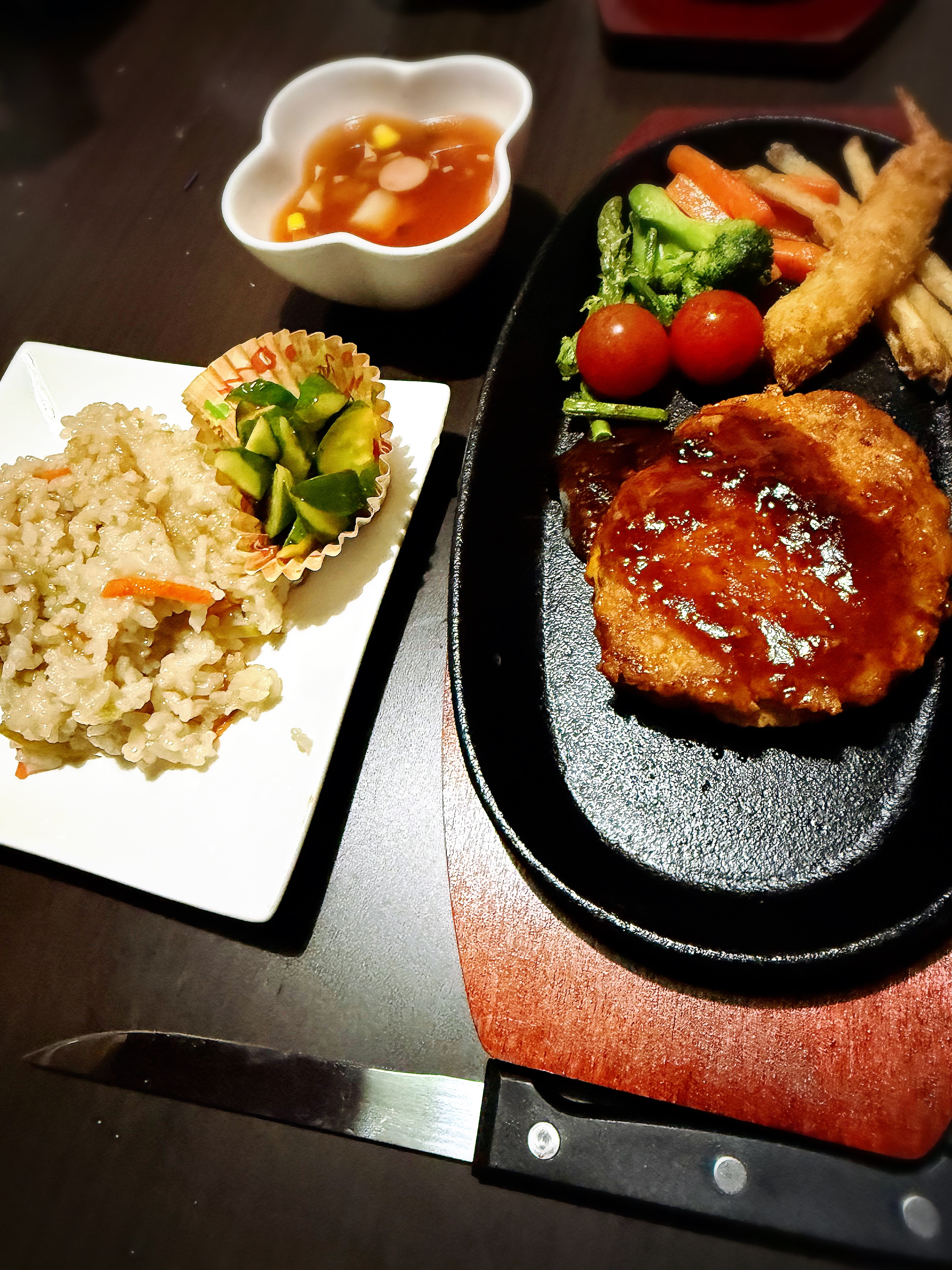 新しい食器で