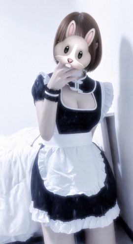 メイドさん?