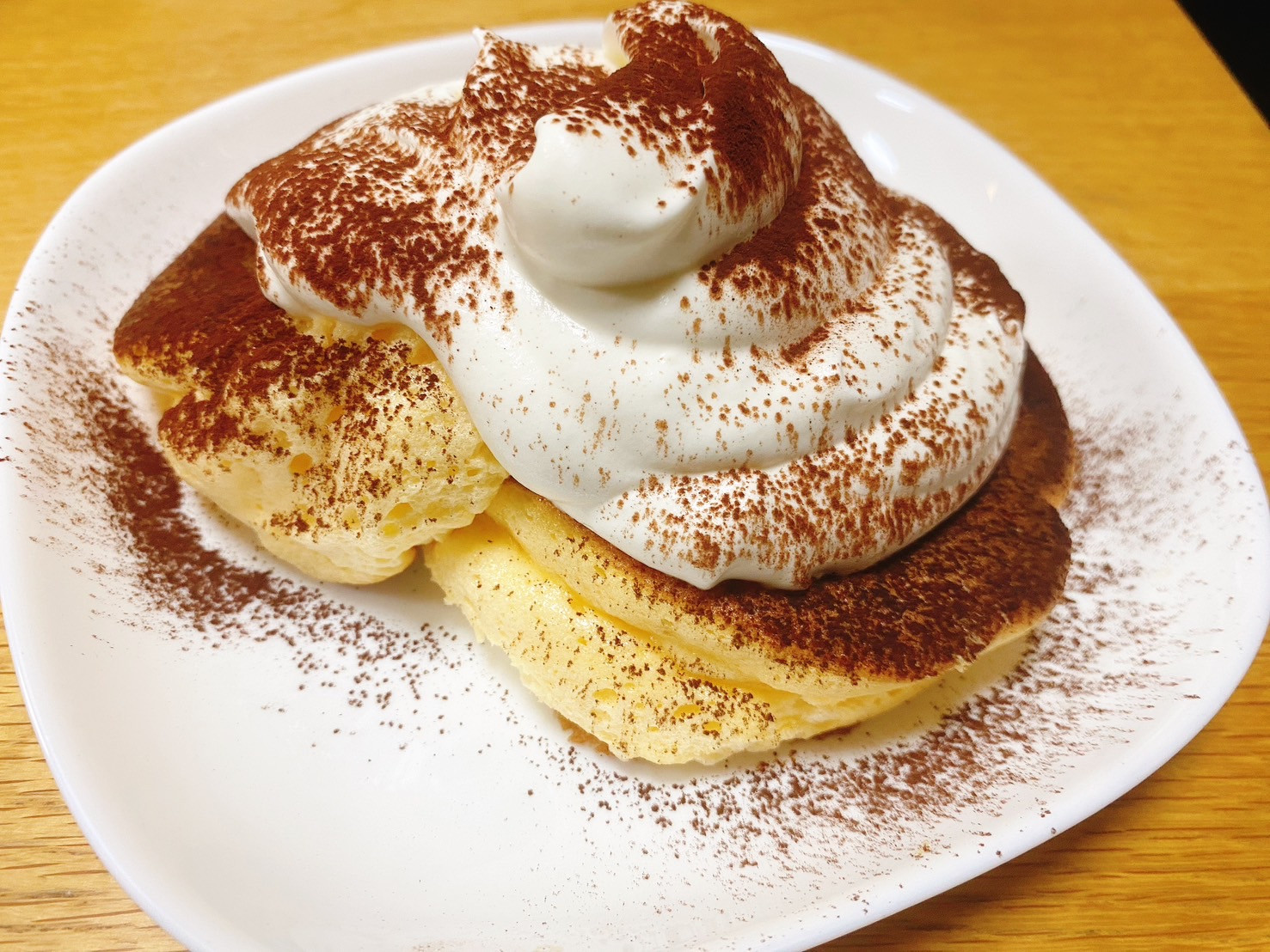 今日のおやつはスフレパンケーキ〜