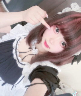地雷系生意気メイドちゃん????