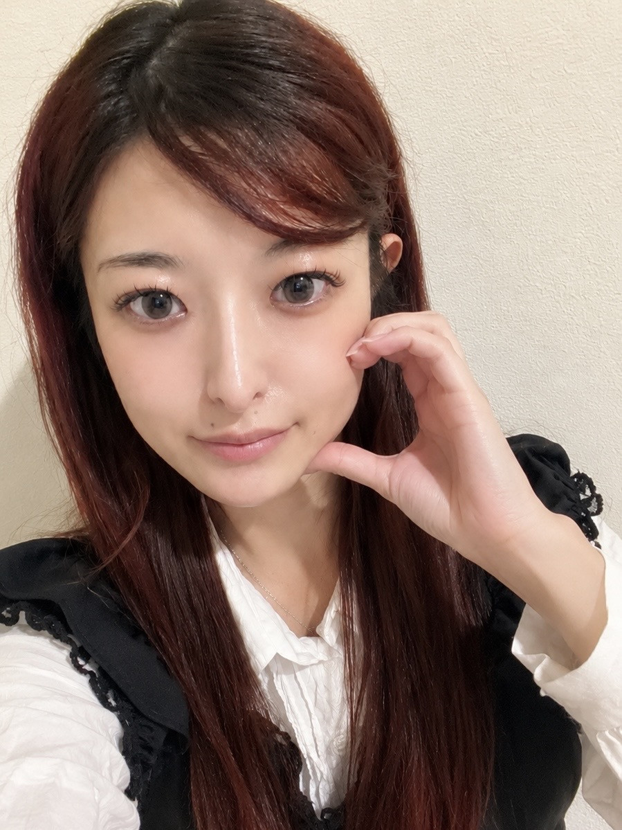 【 初配信予定 】明日12:00〜