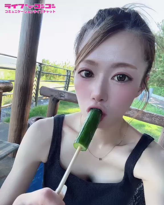 初!! 動画投稿