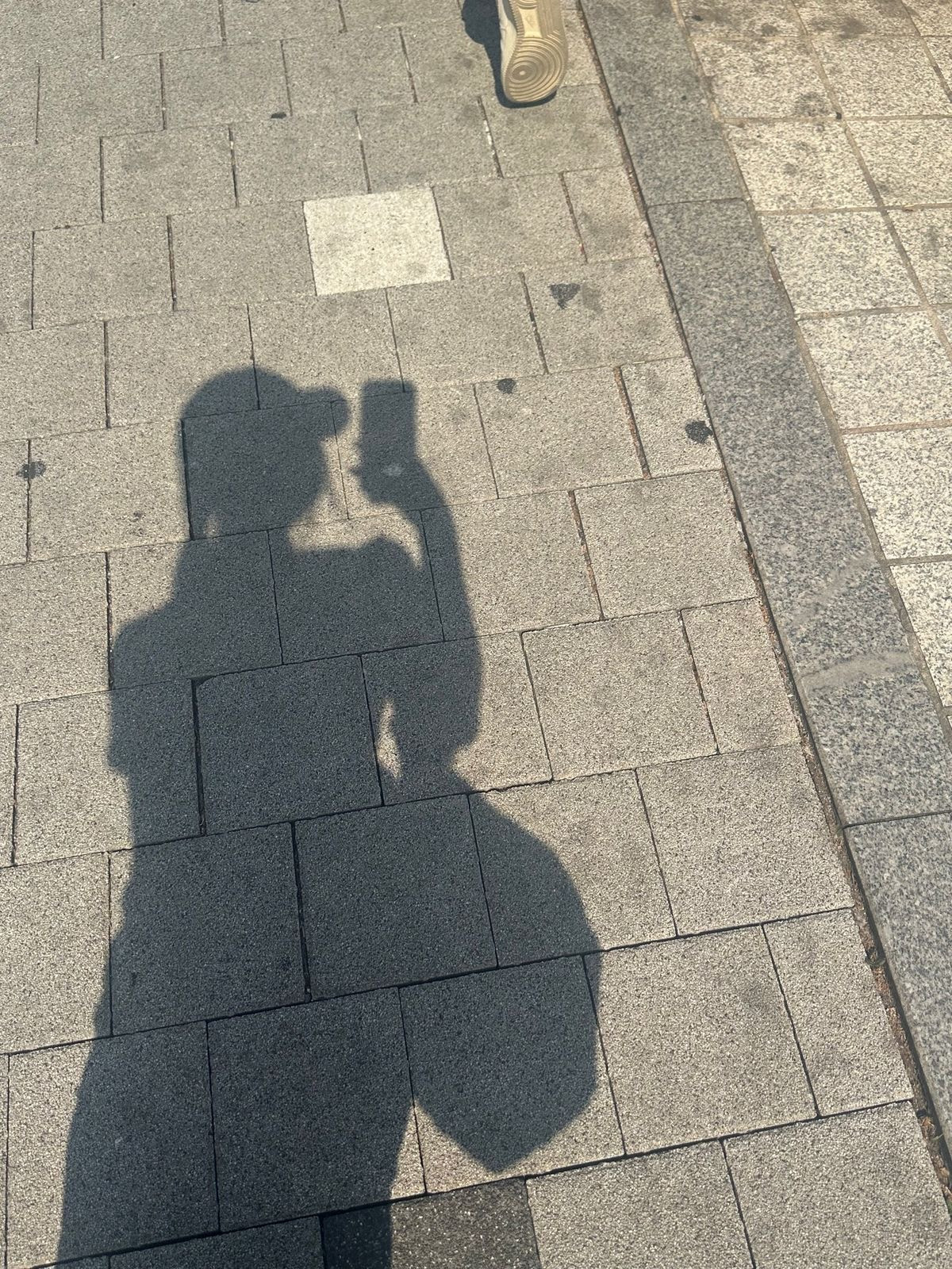今からツーショット可能です??