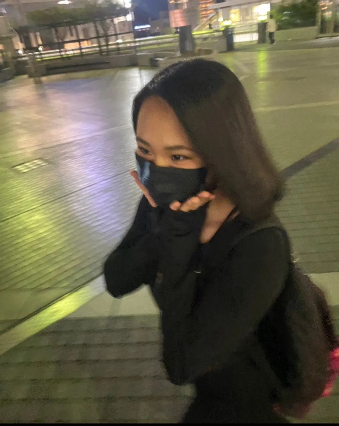 髪の毛迷い中