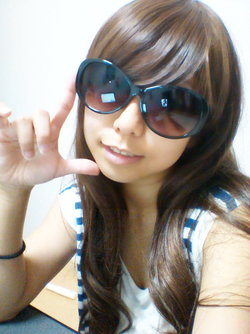 デカサングラス~♪