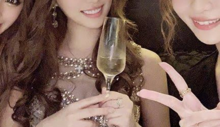 オンライン飲み会　キャバ 嬢♪