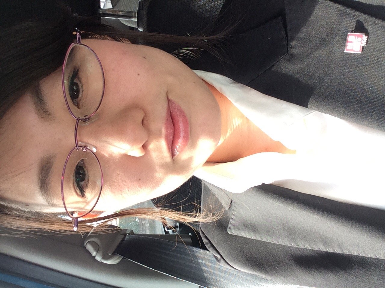 スーツとメガネと私。