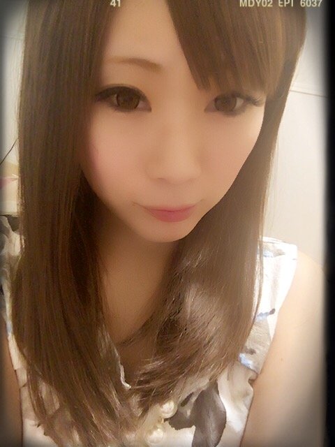 こんばんわ( *'ｗ')b