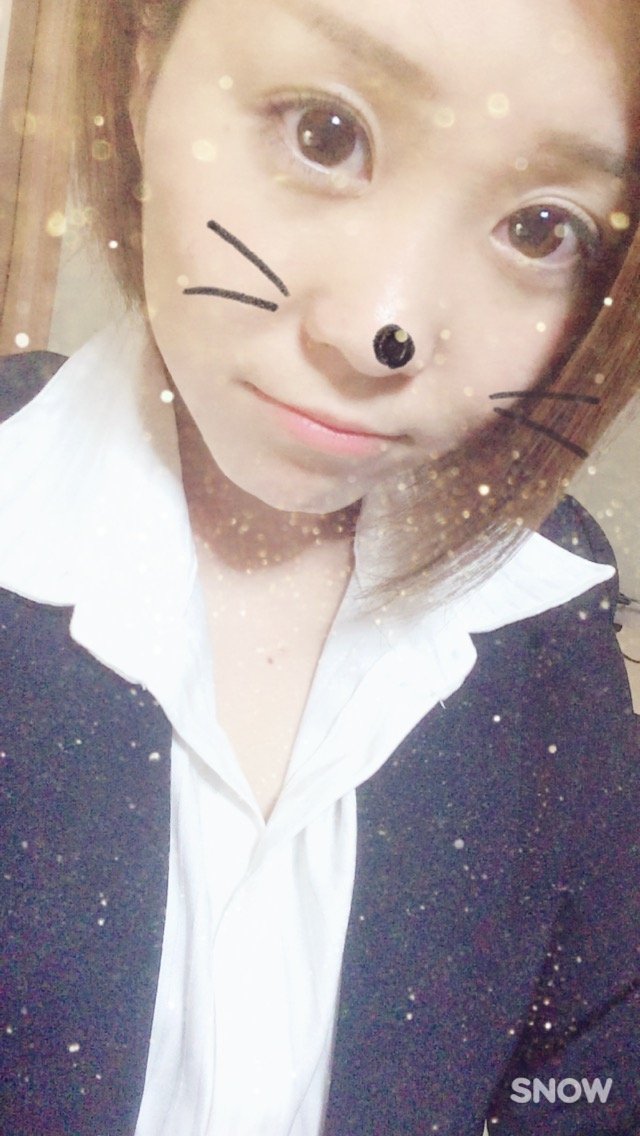 今日のライブはスーツ姿☆