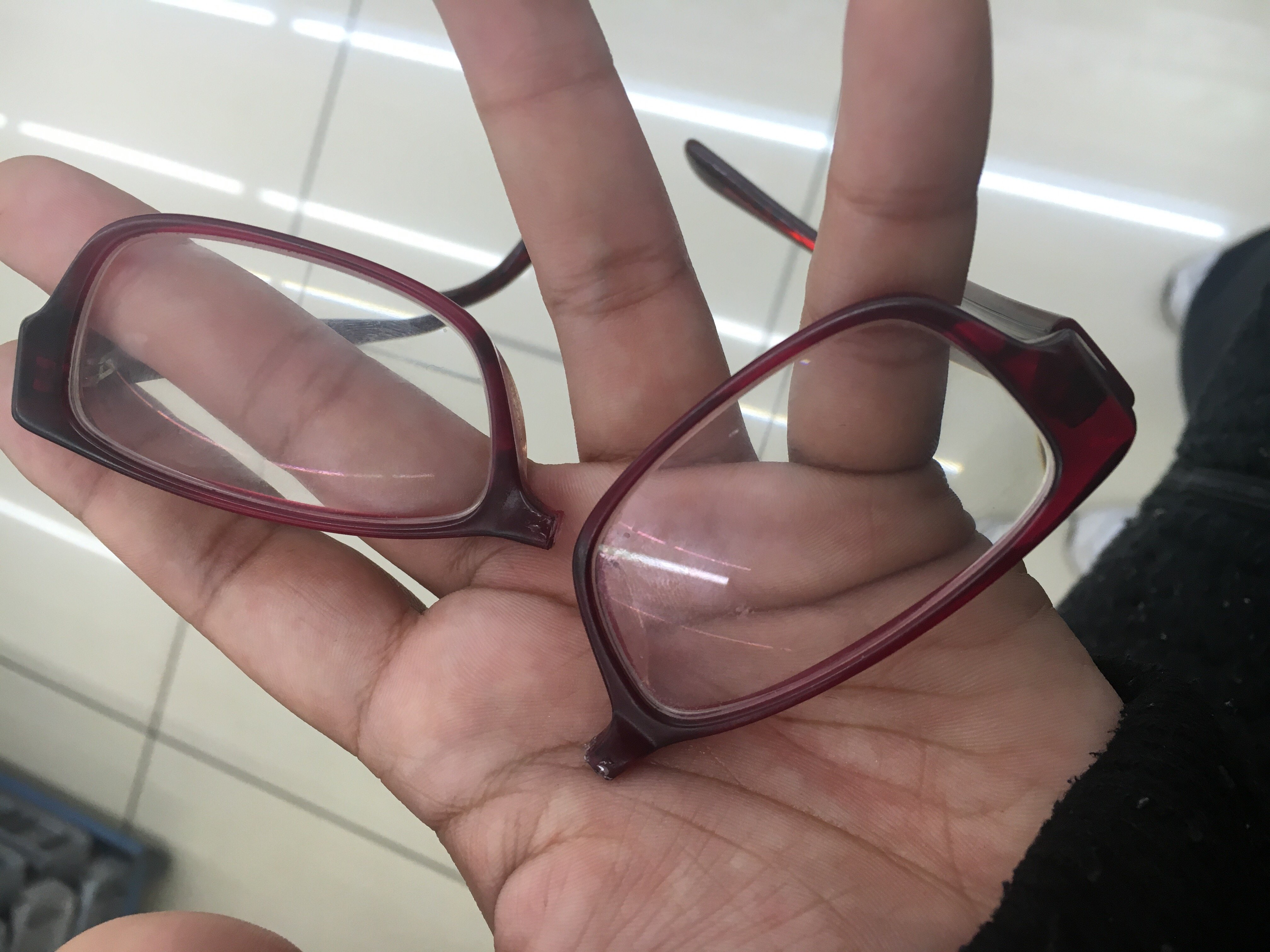 災難続き(ू˃̣̣̣̣̣̣︿˂̣̣̣̣̣̣ ू)