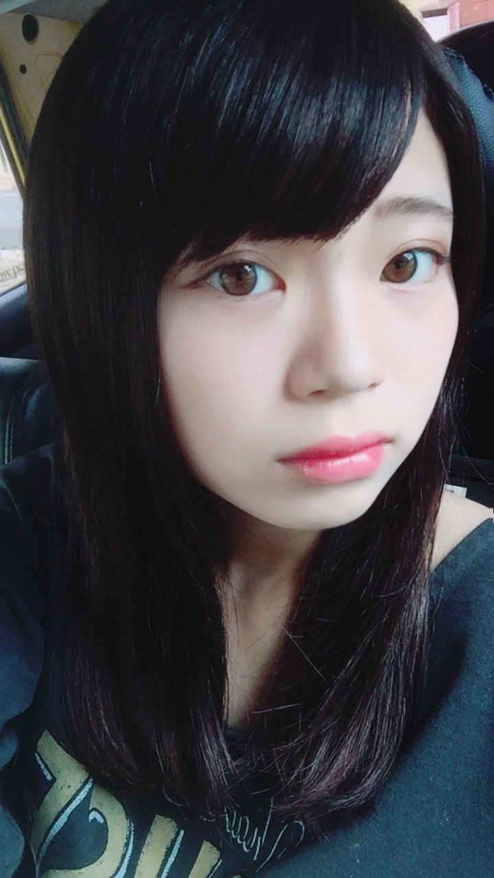 メイクがんばって見た…