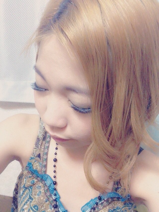 新しい服